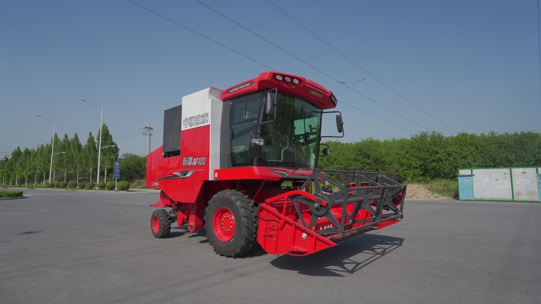 中聯收獲新疆AF100縱軸流聯合收割機 中聯收獲新疆AF100縱軸流聯合收割機